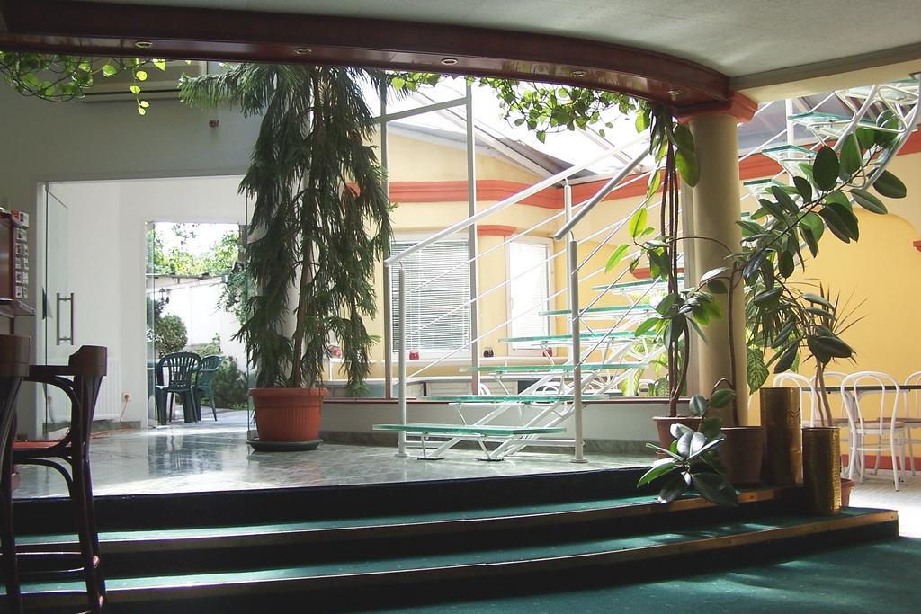 Classic Hotel Budapest Exterior photo